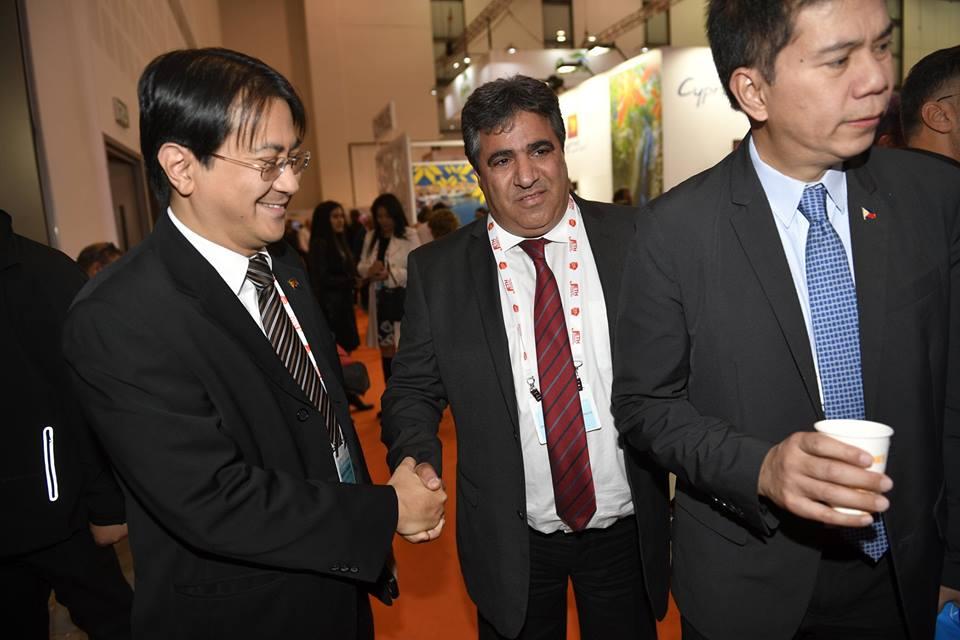 דרור אטרי עם שגריר הפיליפינים בישראל