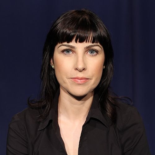 גאולה אבן. בדרך לתאגיד. אולי