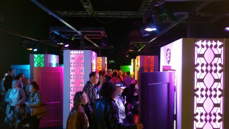 חברת AVS  'פותחת דלת לישראל' במוסקבה