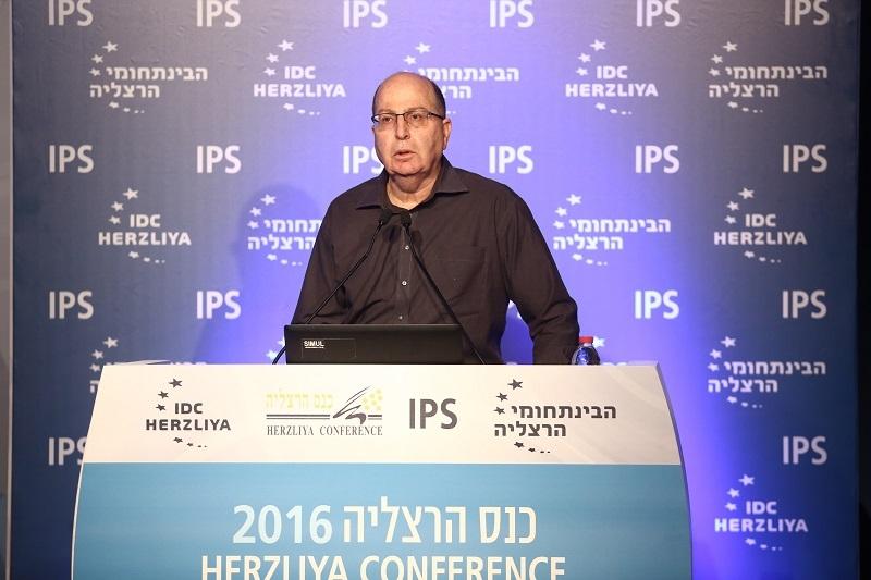 משה (בוגי) יעלון. יתמודד לראשות הממשלה. צילום: עדי כהן צדק