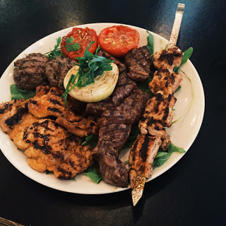 מיקס אהבה זוגי הלוא היא פלטת בשרים – פיקניה ,קבב ,אנטריקוט ופרגית