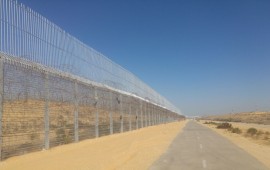 הושלמה הגבהת גדר הגבול עם מצרים צילום: מנהלת הגבולות במשרד הביטחון