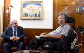 רה"מ נתניהו בפגישתו עם חתן פרס ישראל צביקה לוי: "עשייתך תורמת לחוזקה של המדינה" צילום: חיים צח, לע