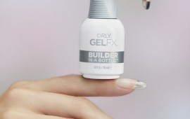 חדש ולוהט – ציפורניים שקופות ממש כמו זכוכית צילום: ג'ון וויט