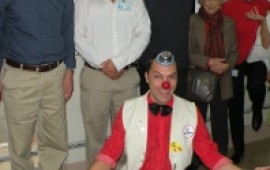 תורם "רופאי חלום" הגיע לבקר במרכז הרפואי וולפסון