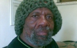 איש ללא זכויות: דיוויד הנכה 37 שנה בישראל - וראה רופא פעמיים דיוויד – קלייבורן הייז