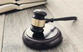 להפחית את התשלומים קרדיט: Freepik.com