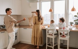 שימוש נכון בחלל המטבח: טיפים חשובים למשפחות עסוקות